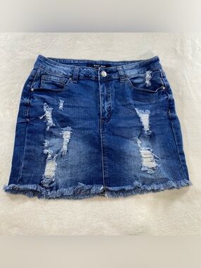 Wax Jean LA Distressed Denim Mini Skirt Dark Wash Fringe Hem Medium
